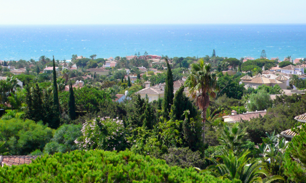 Apartamento del lado de la playa en venta, Marbella Este 2