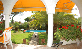 Villa del lado de la playa en venta - Marbella este - Costa del Sol 1