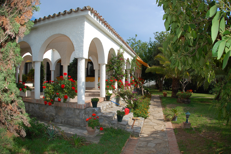 Villa del lado de la playa en venta - Marbella este - Costa del Sol
