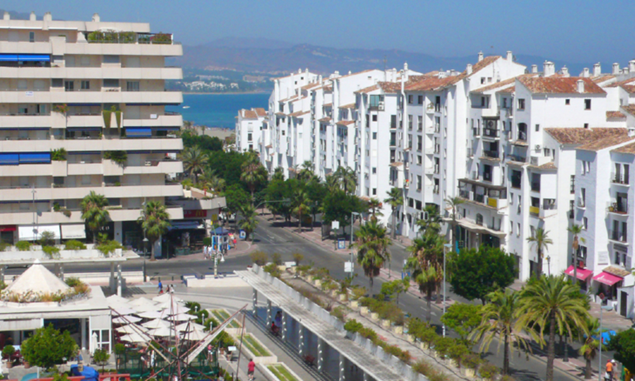 Atico apartamento en venta en Puerto Banus - Marbella 2