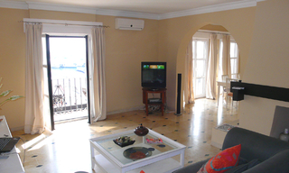 Apartamento en venta en primera linea de Puerto, Puerto Banus, Marbella 3