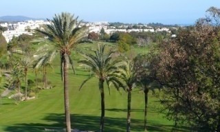 Villa contemporánea en primera línea de golf en venta en Nueva Andalucia – Marbella 4