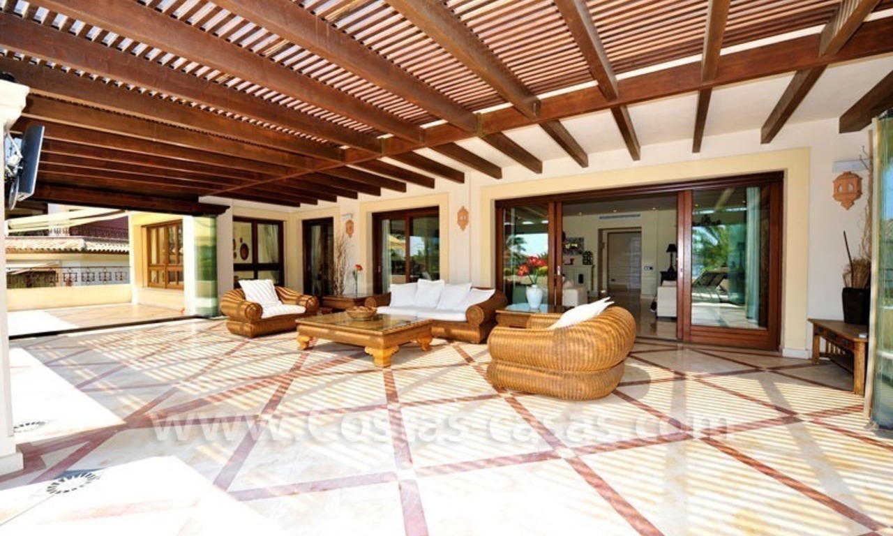 Los Monteros Playa – Marbella: exclusivo ático apartamento frente al mar en venta 8