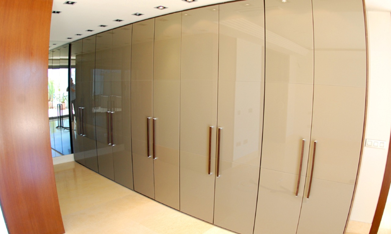 Apartamento nuevo moderno de lujo en venta en Nueva Andalucia – Marbella. 5