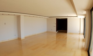 Apartamento nuevo moderno de lujo en venta en Nueva Andalucia – Marbella. 3