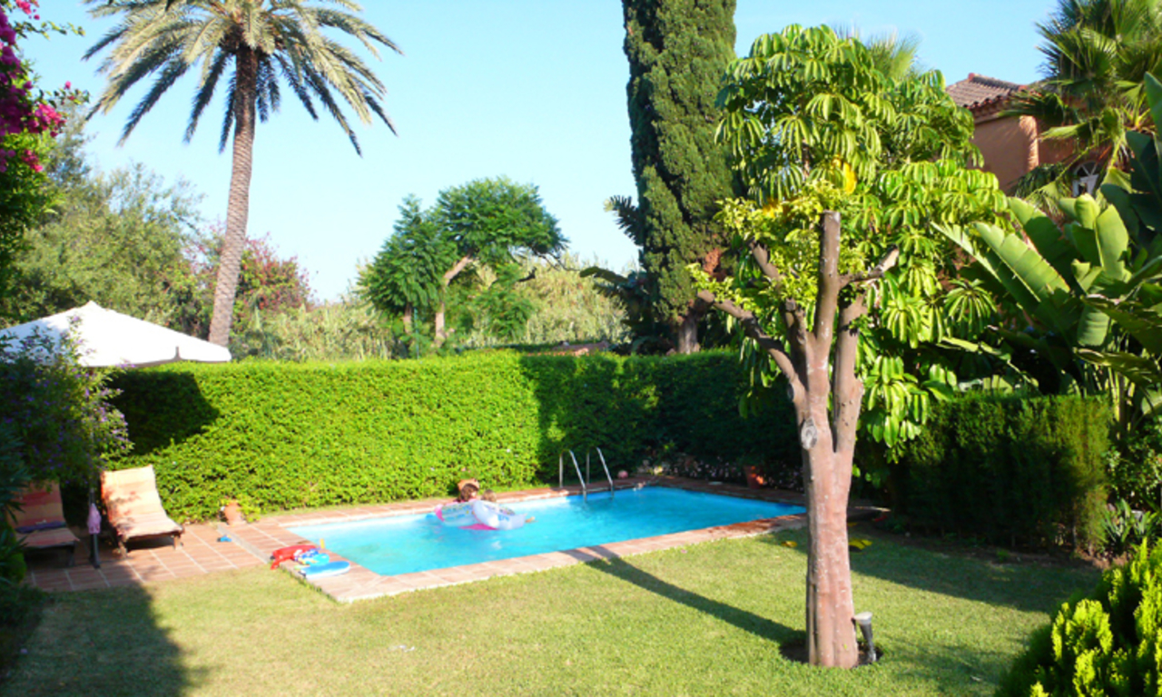 Villa en venta en Puerto Banus - Nueva Andalucia - Marbella 1