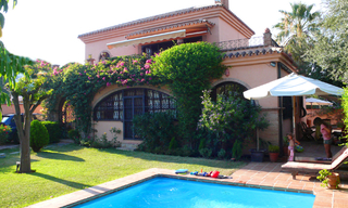 Villa en venta en Puerto Banus - Nueva Andalucia - Marbella 0