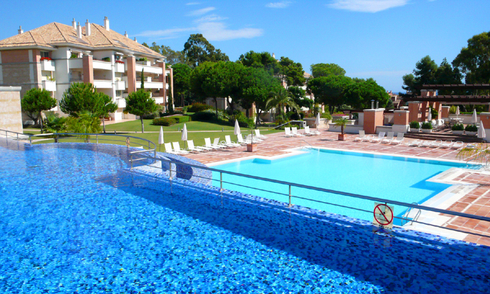 Apartamentos exclusivos en venta, Milla de Oro, entre Marbella y Puerto Banús. 