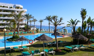 Apartamento en venta, primera linea de la playa, Milla de Oro, Marbella 1