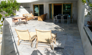 Apartamento en venta, primera linea de la playa, Milla de Oro, Marbella 8