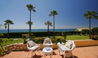 Villa en venta, Primera linea de la playa, Marbella 1