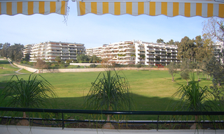 Apartamento en venta en primera línea de golf, Marbella – Benahavis 0