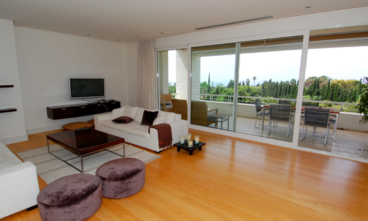 Lujoso Apartamento en venta, Milla de Oro, Marbella 11