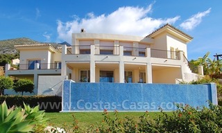 Villa lujosa de estilo contemporáneo a la venta en Marbella 1