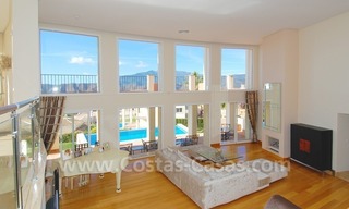 Villa lujosa de estilo contemporáneo a la venta en Marbella 6