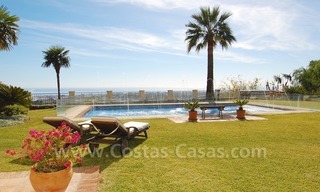 Villa exclusiva a la venta con vistas panorámicas,prestigiosa comunidad totalmente vallada, Marbella – Benahavis 6