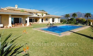 Villa exclusiva a la venta con vistas panorámicas,prestigiosa comunidad totalmente vallada, Marbella – Benahavis 5