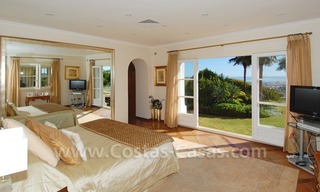 Villa exclusiva a la venta con vistas panorámicas,prestigiosa comunidad totalmente vallada, Marbella – Benahavis 21