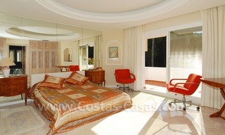 Villa a la venta cerca de la playa en la zona de Marbella – Estepona 17