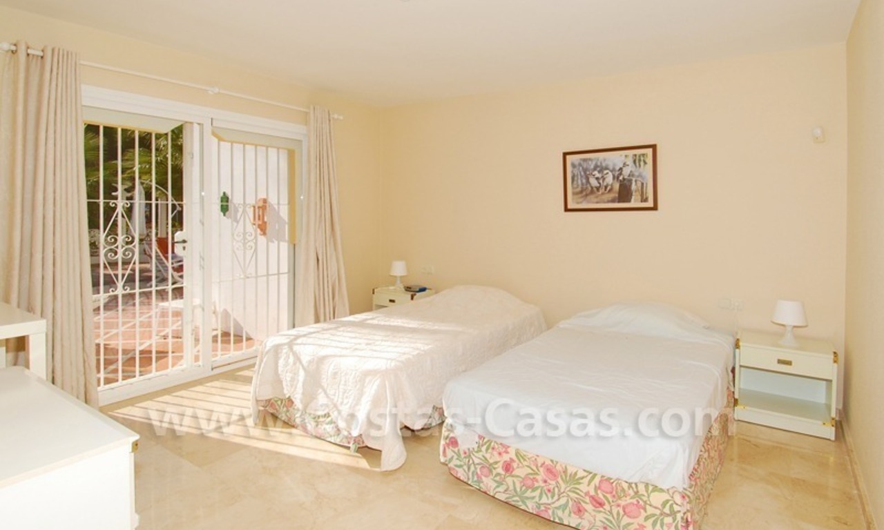 Villa a la venta cerca de la playa en la zona de Marbella – Estepona 22