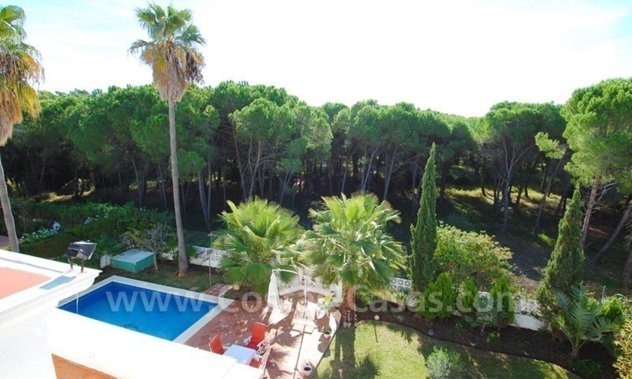 Villa a la venta cerca de la playa en la zona de Marbella – Estepona 5