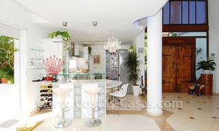 Villa de estilo moderno a la venta, cerca de la playa, Marbella Estepona 12