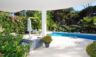 Villa de estilo moderno a la venta, cerca de la playa, Marbella Estepona 7