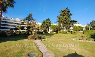 Apartamentos y áticos en primera línea de playa, entre Marbella y Estepona 25
