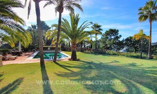 Gran villa de estilo clásico en venta en El Madroñal, Benahavis - Marbella 22036 