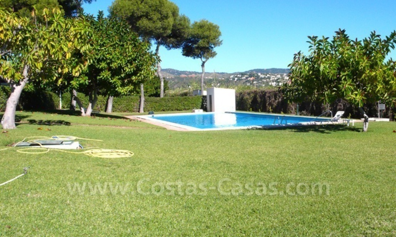Villa en venta cerca de la playa en Los Monteros Marbella 15