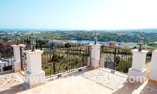 Espaciosa villa de lujo a la venta en complejo de golf, Benahavis – Marbella – Estepona 21