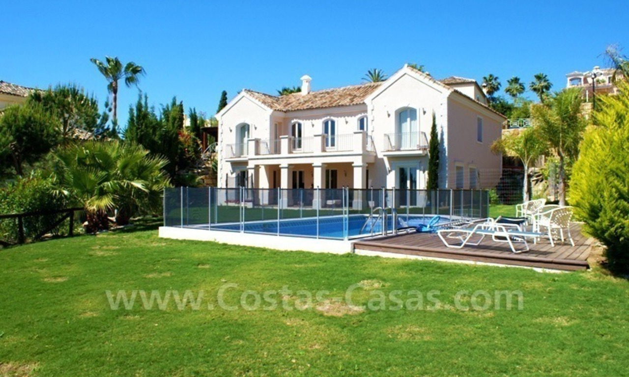 Villa de lujo en venta en Nueva Andalucía, Marbella 0