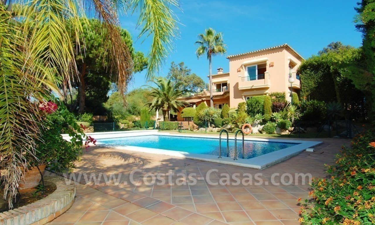 Se vende Villa en zona de playa en Elviria, Marbella 2