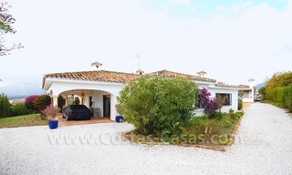 Villa de estilo clásico español a la venta, Marbella – Estepona 6
