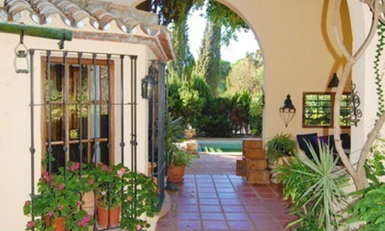 Villa exclusiva en primera línea de golf, a la venta en Marbella – Puerto Banús – Nueva Andalucía 5