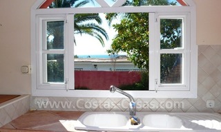 Villa-inversión a la venta en zona de playa en Marbella este 10