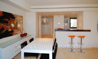 Ganga! Apartamento de estilo moderno a la venta, complejo de golf, Marbella – Benahavis 19