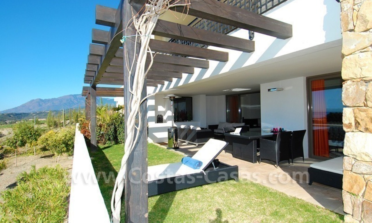 Ganga! Apartamento de estilo moderno a la venta, complejo de golf, Marbella – Benahavis 7