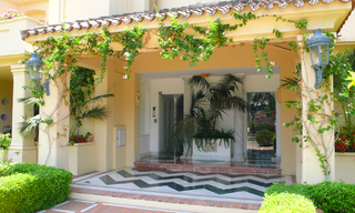 Apartamento de lujo espacioso para comprar en Nueva Andalucía, Marbella 27