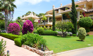 Apartamento de lujo espacioso para comprar en Nueva Andalucía, Marbella 21
