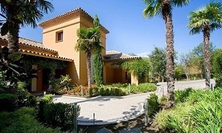 Villa de lujo a la venta en el complejo de golf en Marbella - Benahavis 16