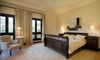 Villa de lujo a la venta en el complejo de golf en Marbella - Benahavis 8