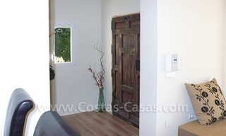 Ganga. Villa acogedora de estilo andaluz moderno a la venta en el este de Marbella 10