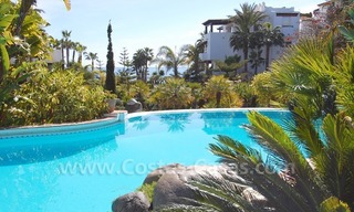 Espacioso apartamento de lujo a la venta en un complejo situado en primera línea de playa en la Milla de Oro – Marbella 22