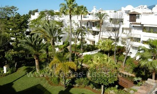 Ático duplex para comprar en complejo situado en primera línea de playa en Marbella en la Milla de Oro 17