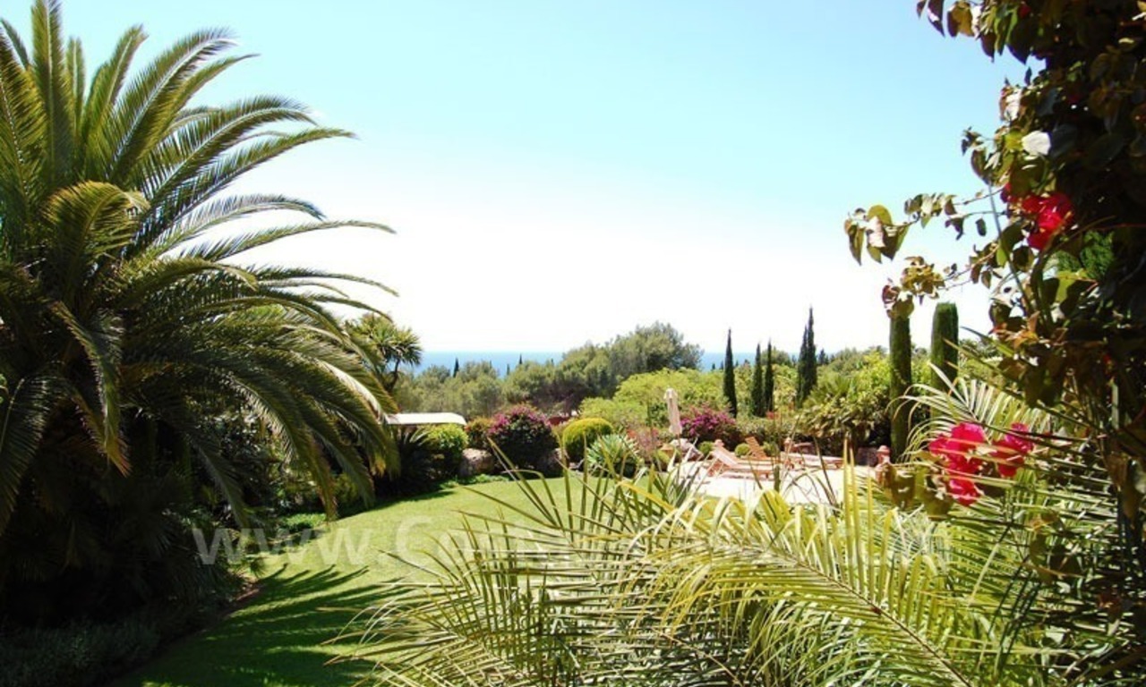 Villa de lujo de estilo clásico para comprar Sierra Blanca Marbella 9