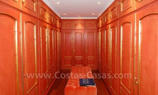 Villa de lujo de estilo clásico para comprar Sierra Blanca Marbella 29