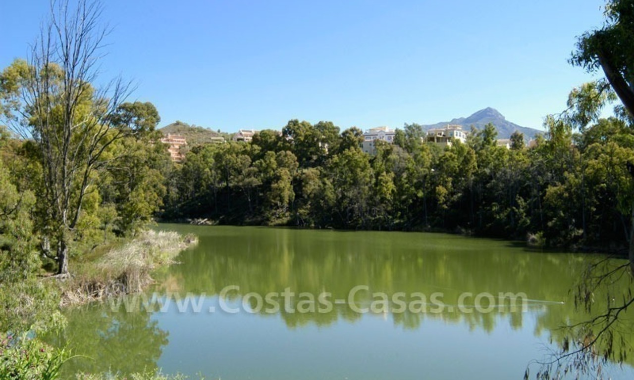 Ganga apartamento planta jardín Nuevo para comprar en Marbella – Nueva Andalucía 11