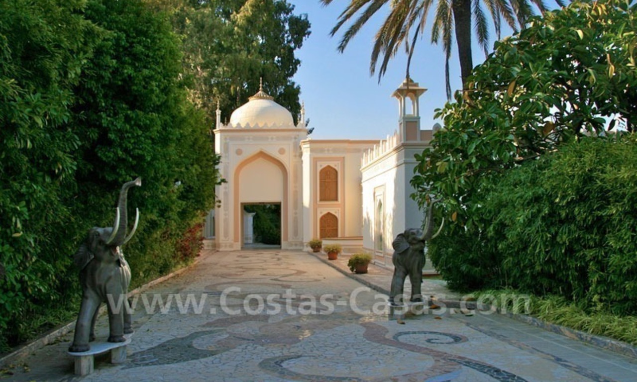 Exclusiva propiedad palaciega a la venta en Nueva Andalucía – Marbella 6