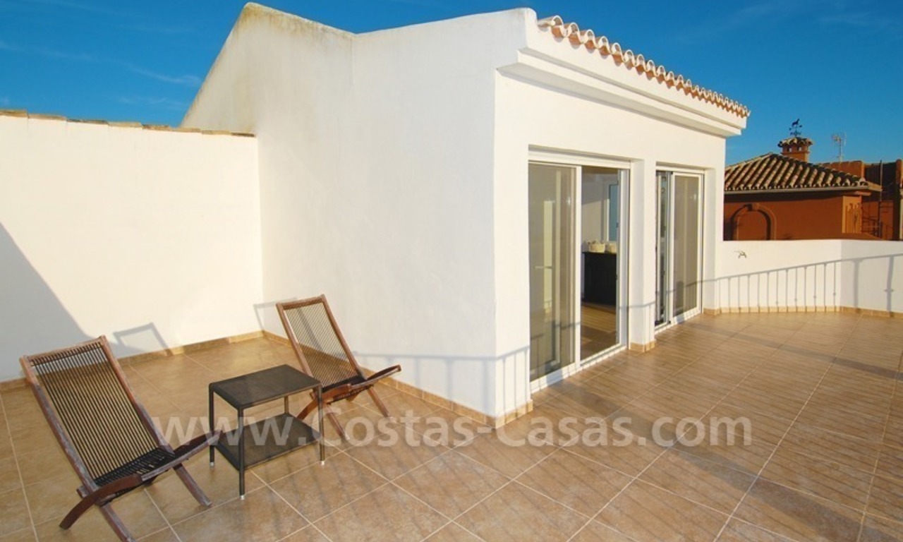 Villa cerca de la playa en venta – Las Chapas Playa, El Rosario, Marbella 3